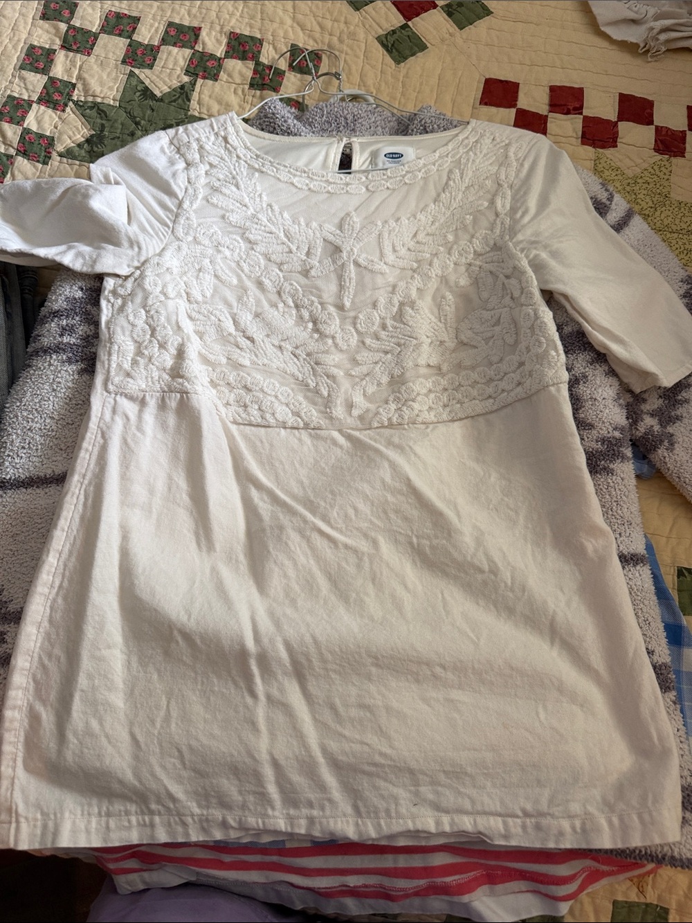 Old Navy White Embroidered Short-Sleeve Girls Dress